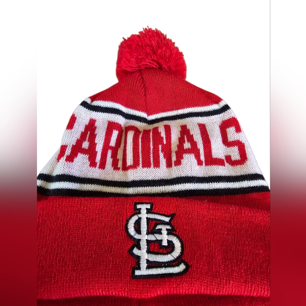 🧢 St. Louis Cardinals Pom Beanie Hat –‎ Genuine MLB Merchandise